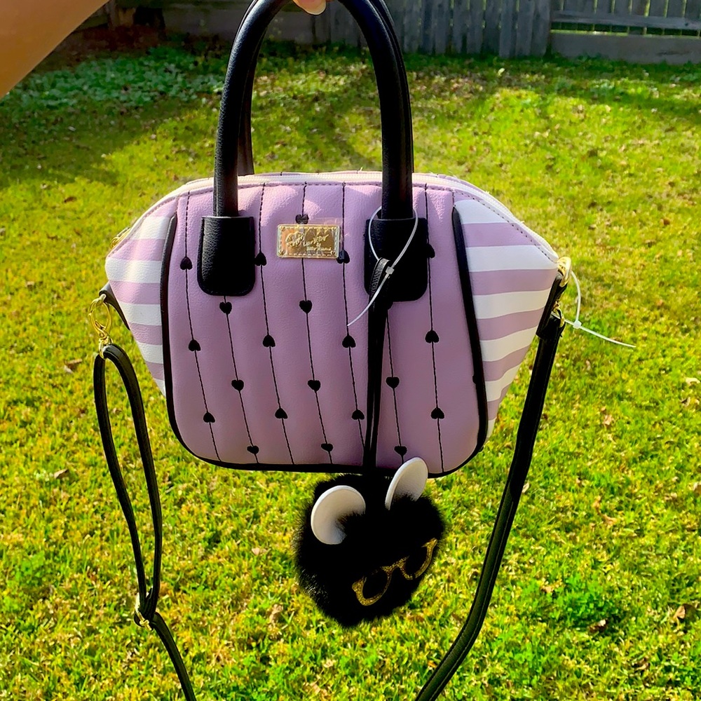 Lavender and white Betsy Johnson purse w bunny plush keychain